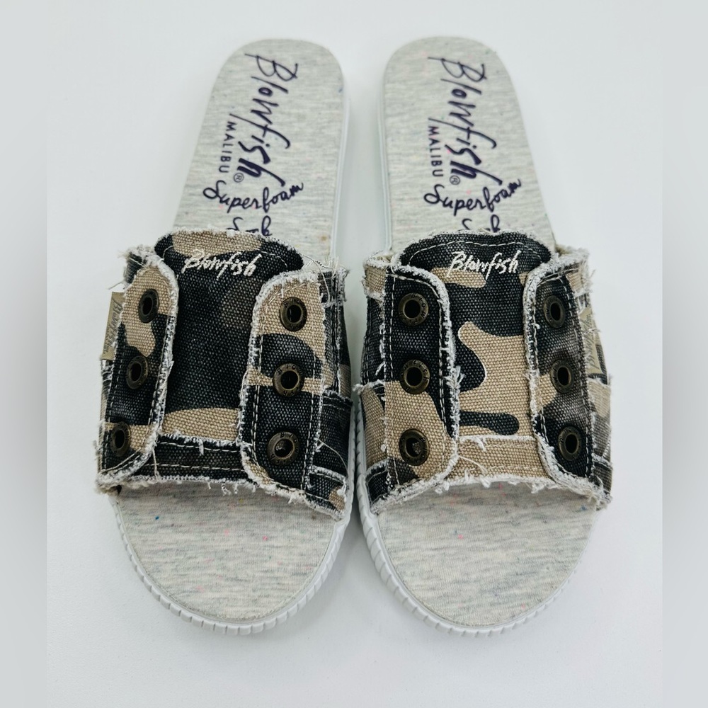 Blowfish Malibu Camo Colored Slides with Superfoam Sole Women's Size 10